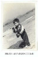 藏品(淡水河岸小童-獨照)的圖片