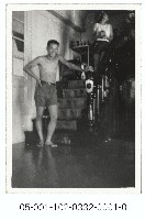 藏品(水災-水災中的民眾)的圖片