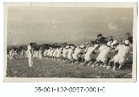 藏品(北投鐵路員工運動會拔河比賽)的圖片