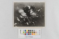 藏品(美軍轟炸打狗港-低空轟炸照片(美軍轟炸高雄港-低空轟炸照片))的圖片