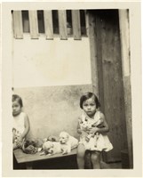 藏品(劉美蜺與劉美虹合照)的圖片