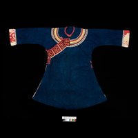 藏品(女子連身長衣)的圖片