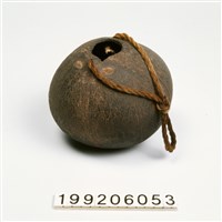 藏品(椰殼壺)的圖片