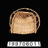 藏品(畚箕)的圖片