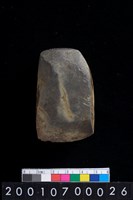 藏品(有段石錛)的圖片