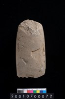 藏品(有段石錛)的圖片