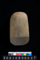 藏品(有段石錛)的圖片