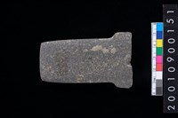 藏品(有肩石斧)的圖片