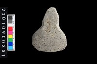 藏品(有肩石斧)的圖片