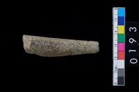 藏品(石錛殘件)的圖片