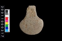 藏品(有肩石斧)的圖片