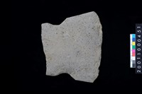 藏品(磨製石斧殘件)的圖片