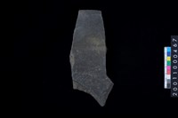 藏品(磨製石器殘件)的圖片