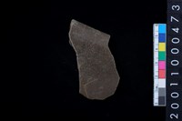 藏品(磨製石斧殘件)的圖片