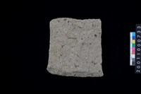 藏品(打製石斧殘件)的圖片