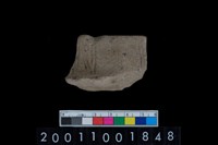 藏品(帶紋口緣)的圖片