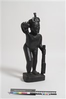 藏品(木雕人像)的圖片