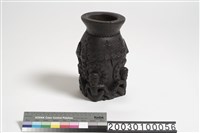 藏品(木雕花瓶)的圖片