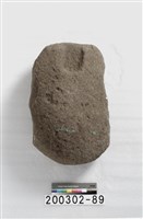 藏品(有槽單石)的圖片