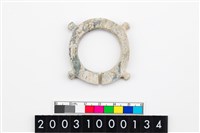 藏品(帶四突起玦形耳飾)的圖片