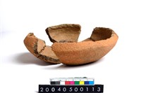 藏品(底部)的圖片