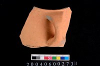 藏品(帶把口緣)的圖片