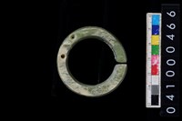 藏品(環狀玦型玉耳飾)的圖片