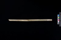 藏品(兩端帶穿玉棒)的圖片