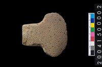 藏品(有肩石斧)的圖片