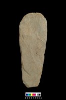 藏品(磨製石鋤)的圖片