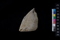 藏品(磨製石斧殘件)的圖片