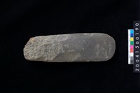 藏品(磨製石斧)的圖片