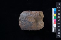 藏品(打製石斧殘件)的圖片