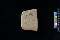 藏品(磨製石斧殘件)的圖片