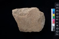 藏品(打製石斧殘件)的圖片