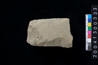 藏品(打製石斧殘件)的圖片