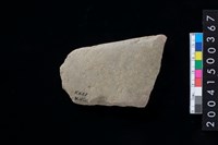 藏品(磨製石斧殘件)的圖片