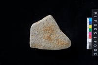 藏品(磨製石斧殘件)的圖片