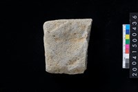 藏品(磨製石斧殘件)的圖片