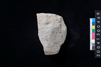 藏品(磨製石斧殘件)的圖片