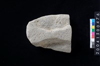 藏品(磨製石斧殘件)的圖片