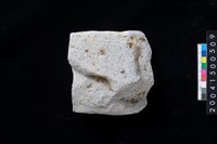 藏品(磨製石斧殘件)的圖片