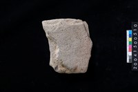 藏品(磨製石斧殘件)的圖片