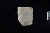 藏品(磨製石斧殘件)的圖片