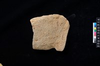 藏品(磨製石斧殘件)的圖片