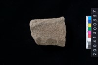 藏品(打製石斧殘件)的圖片