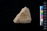 藏品(磨製石斧殘件)的圖片