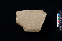 藏品(打製石斧殘件)的圖片