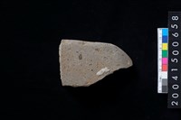 藏品(磨製石斧殘件)的圖片