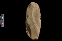 藏品(打製石斧)的圖片